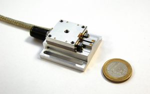 Linearversteller für die Prismenpositionierung mit 16 oder 32 mm Verfahrweg und einer Wegauflösung von 1,5 µm. Bild: FAULHABER/ ISP System