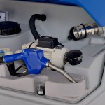 Der AdBlue®-Vorrat vor Ort mit Zapfpistole erspart das umständliche Hantieren mit Kanistern Bild: CEMO