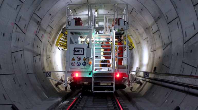 Bohrwagen für den Tunnelausbau beim Londoner Crossrail-Projekt. Bild: ATP Hydraulik