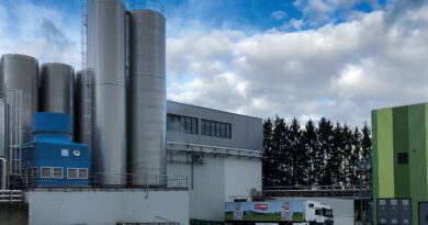 Die Ehrmann SE blickt als eine der führenden Molkereien Deutschlands auf eine lange Tradition zurück. Heute überzeugt das Unternehmen mit einem vielfältigen, qualitativ hochwertigen Produktsortiment. Bild: Ehrmann SE
